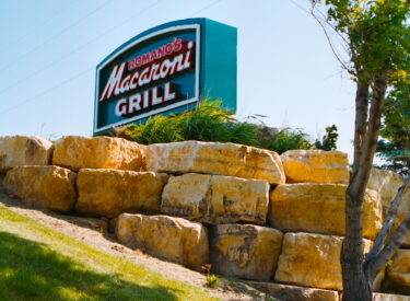 signage and retaining wall Macaroni Grill 