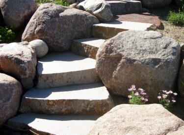 Boulders walkway with natural stone stairs 3