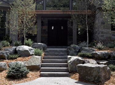 Boulder stone entryway